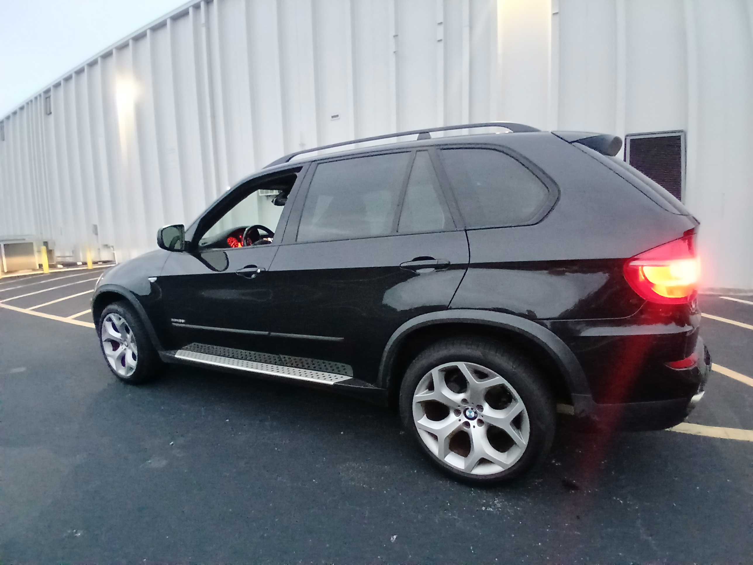 Used 2013 BMW X5 xDrive35i AWD/4WD image 6