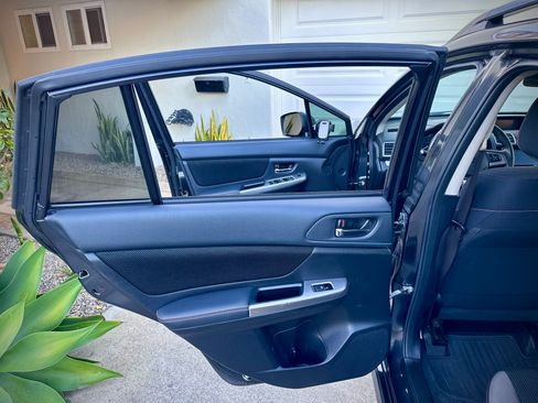 Used 2016 Subaru Crosstrek 2.0i Premium image 20