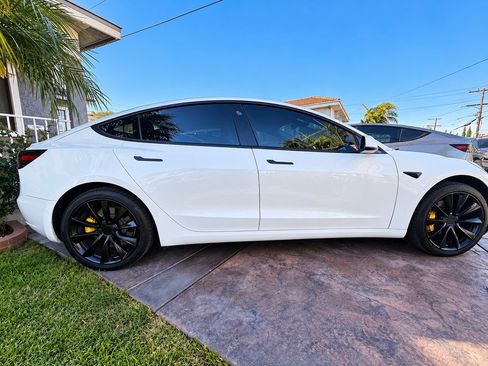 Used 2019 Tesla Model 3 Standard Range Plus RWD image 4