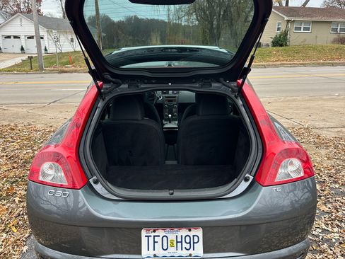 Used 2010 Volvo C30 T5 R-Design image 15