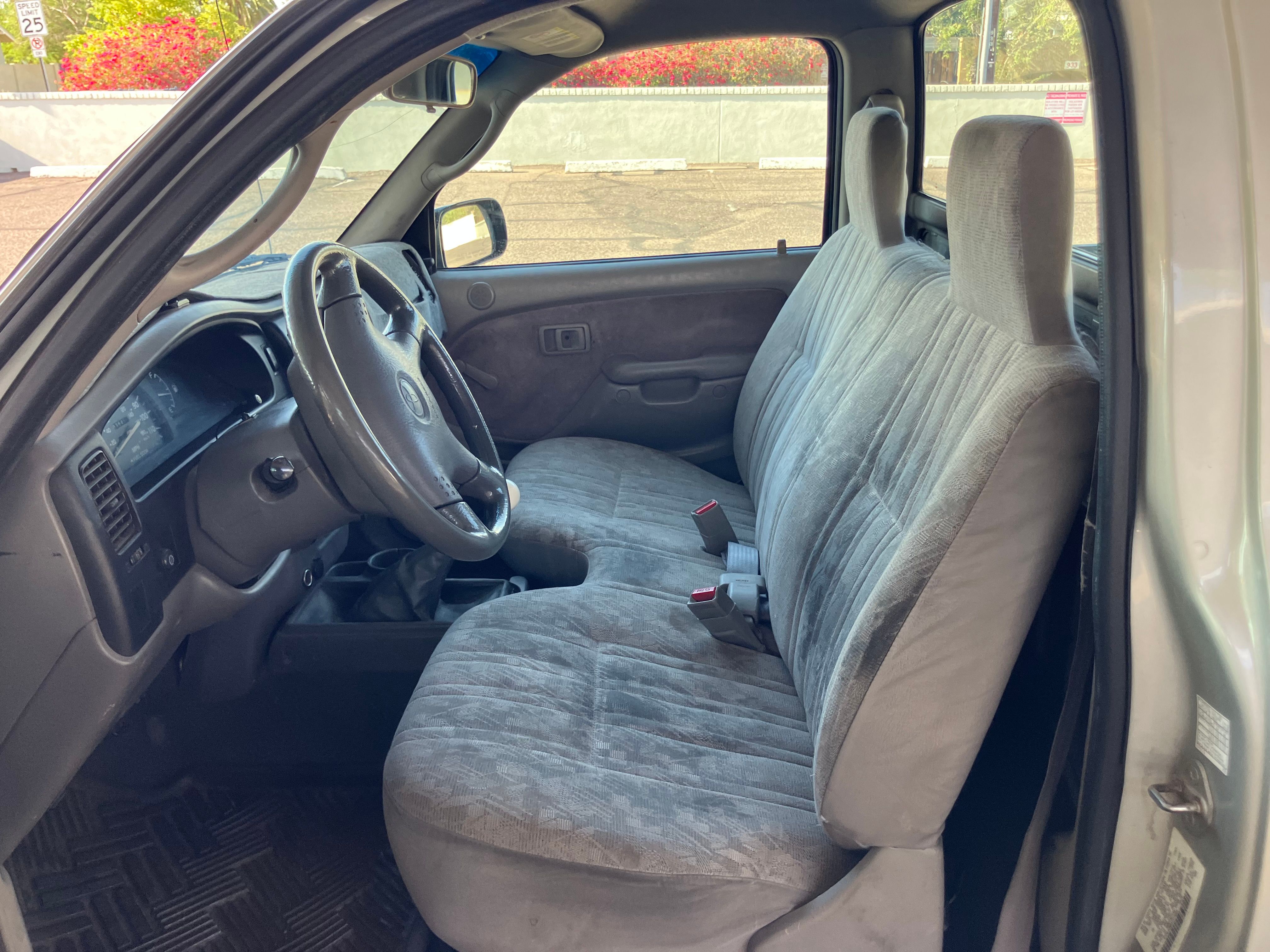 Used 2004 Toyota Tacoma 2WD Regular Cab w/ Enhancement Pkg image 13