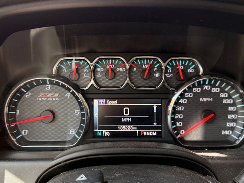 Used 2014 Chevrolet Silverado 1500 LTZ Z71 w/ LTZ Plus Package AWD/4WD image 12