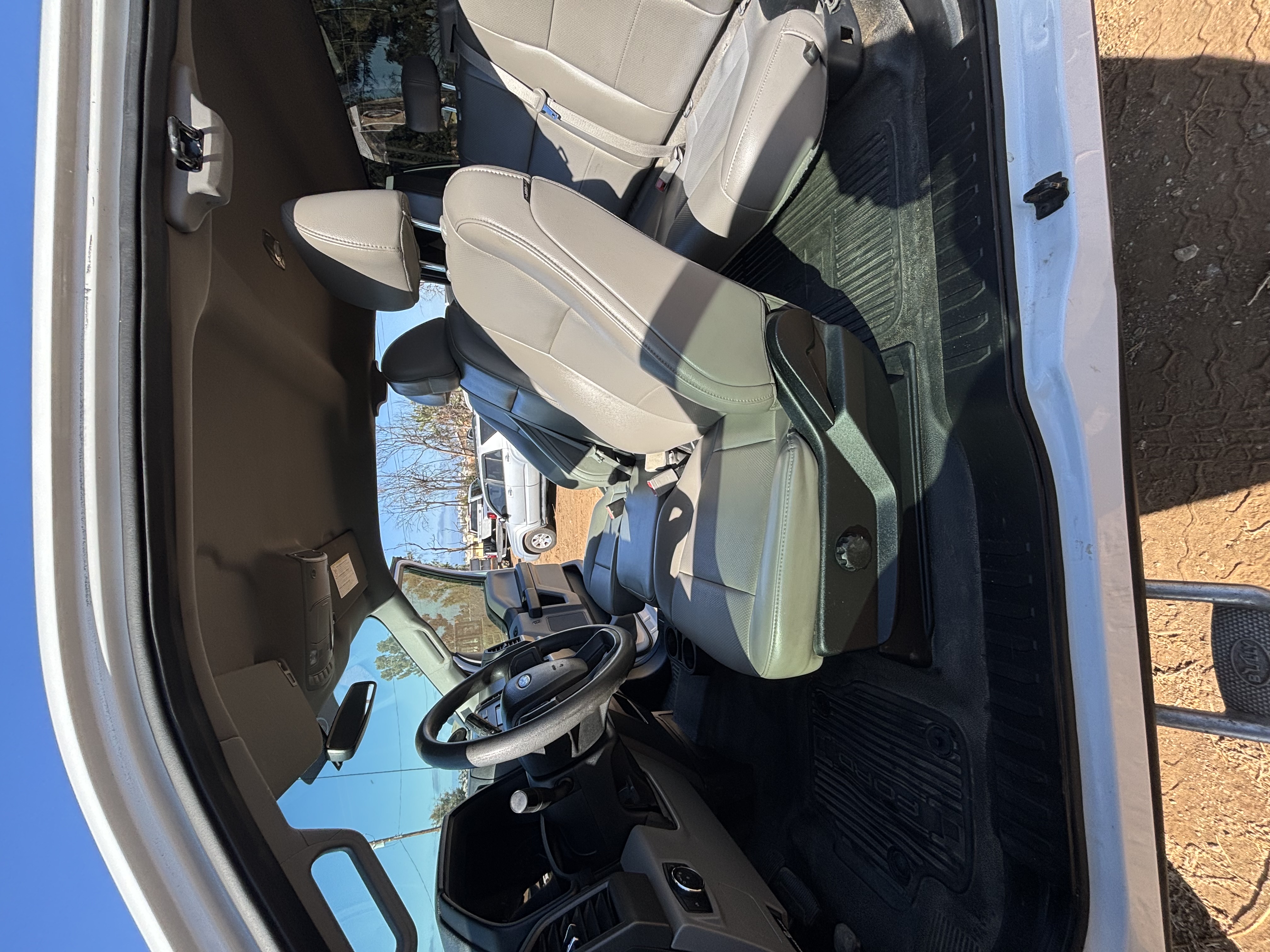 Used 2019 Ford F250 XL w/ Power Equipment Group AWD/4WD image 30