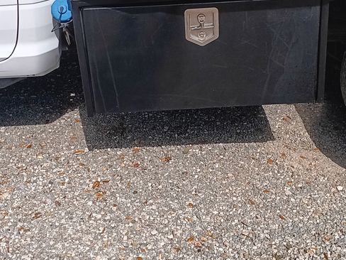 Used 2014 RAM 3500 Tradesman w/ Chrome Appearance Group image 17