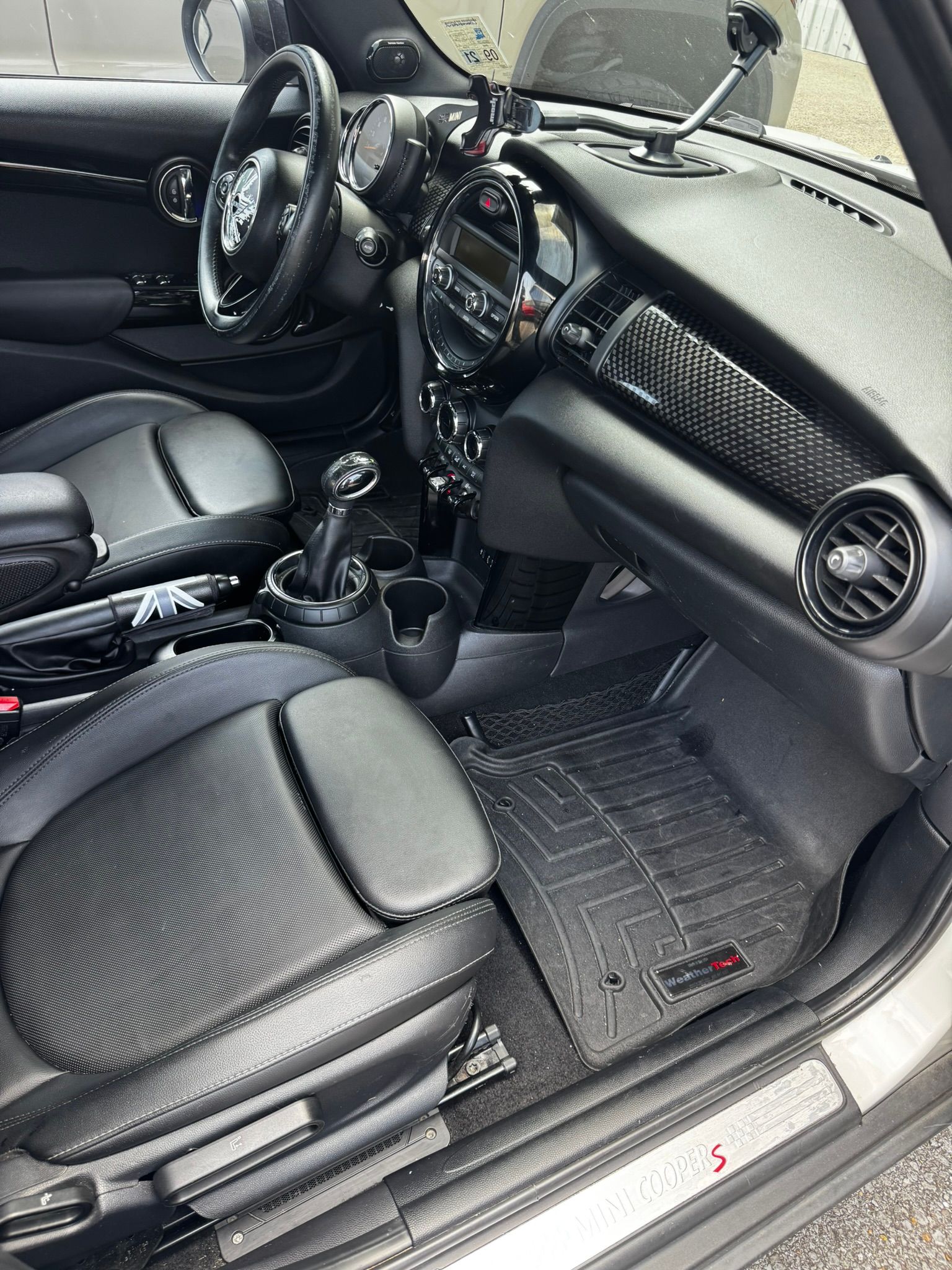 Used 2016 MINI Cooper S FWD image 9