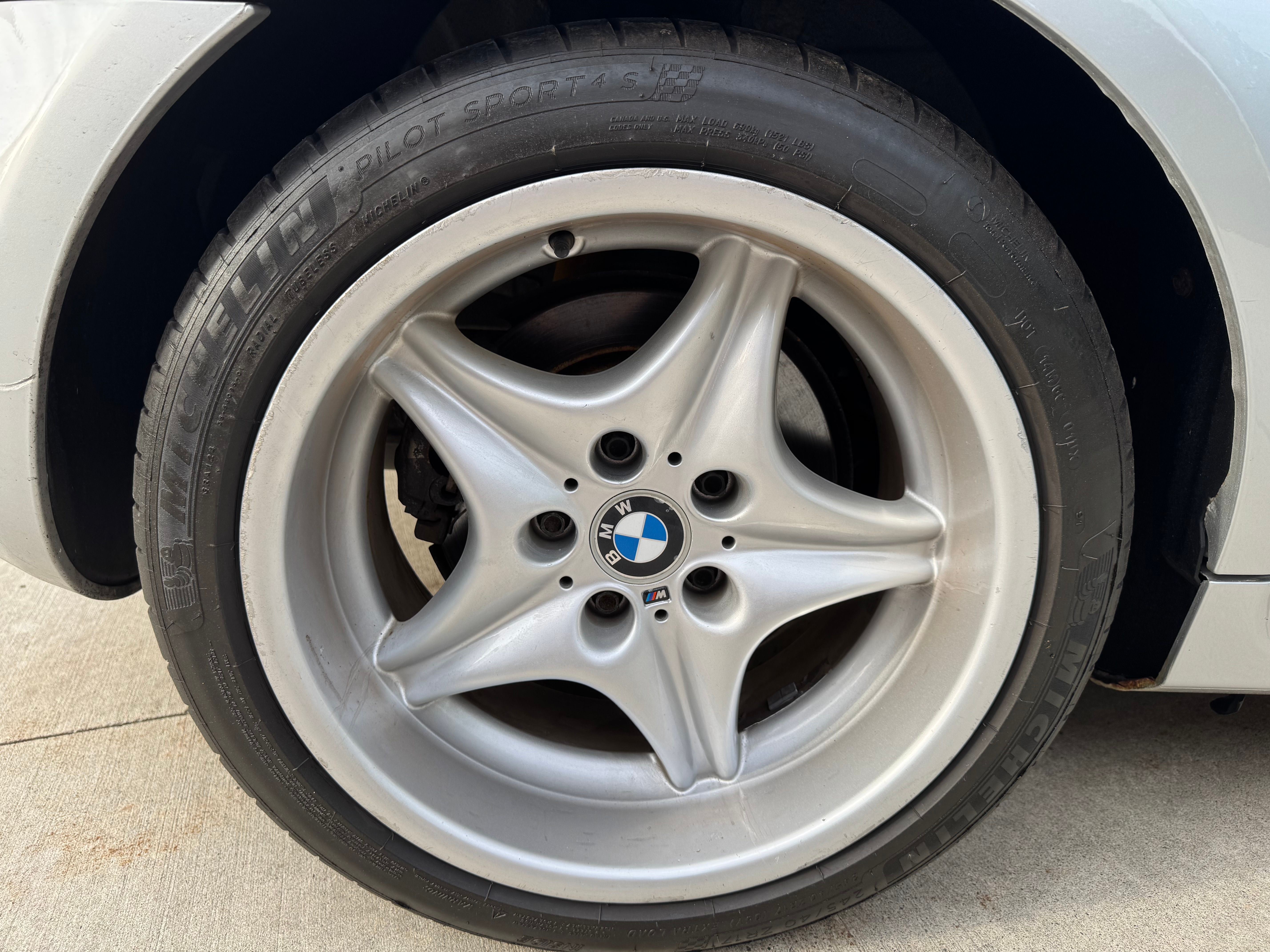 Used 2000 BMW M Roadster RWD image 17