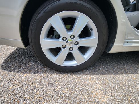 Used 2005 Lexus ES 330 image 14