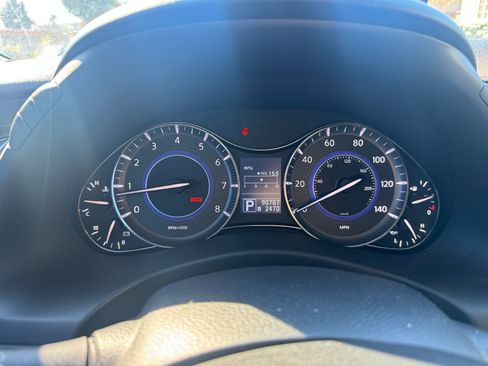 Used 2012 INFINITI QX56 2WD w/ Deluxe Touring Pkg image 14