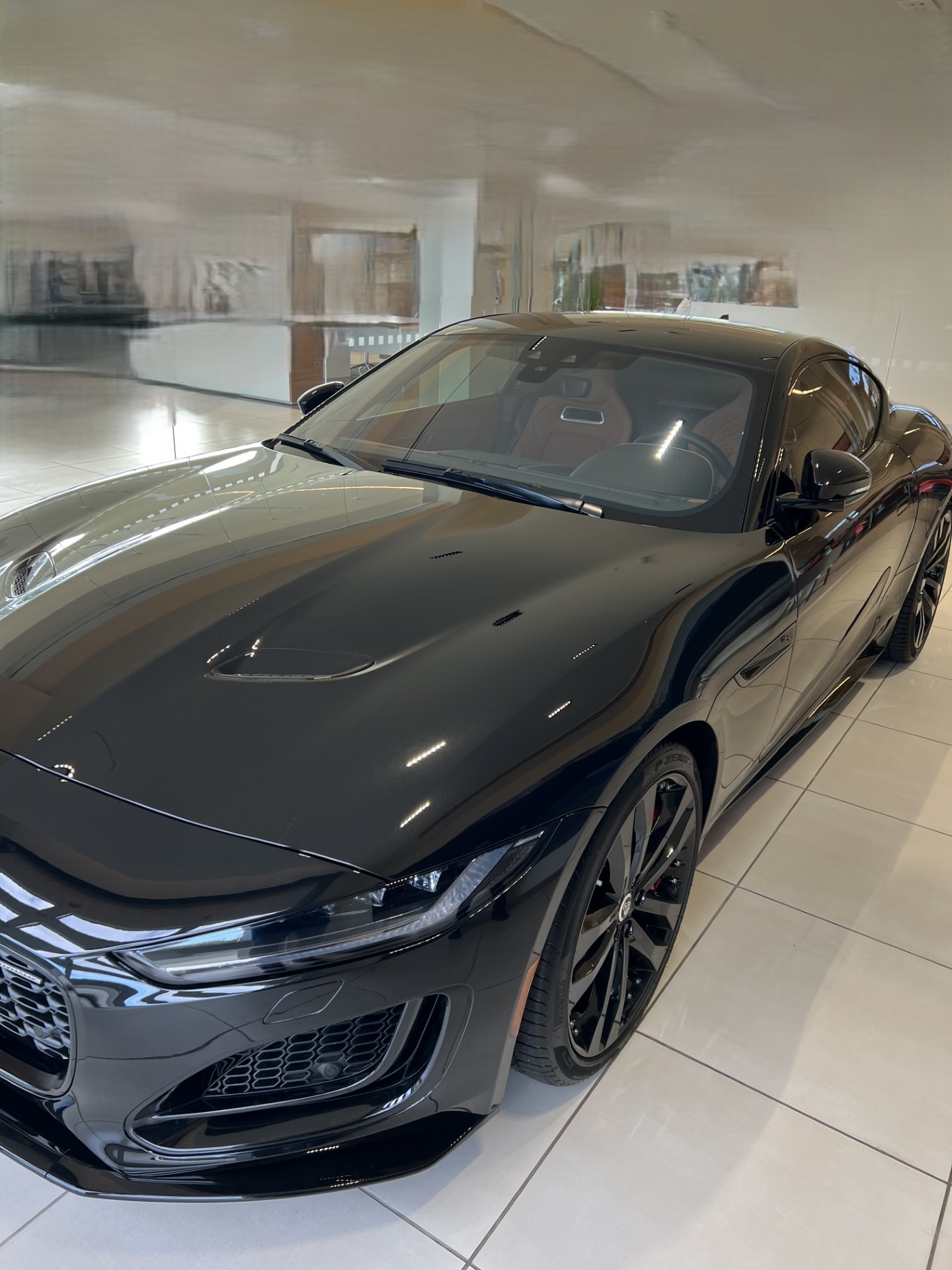 Used 2024 Jaguar F-TYPE R-Dynamic RWD image 1