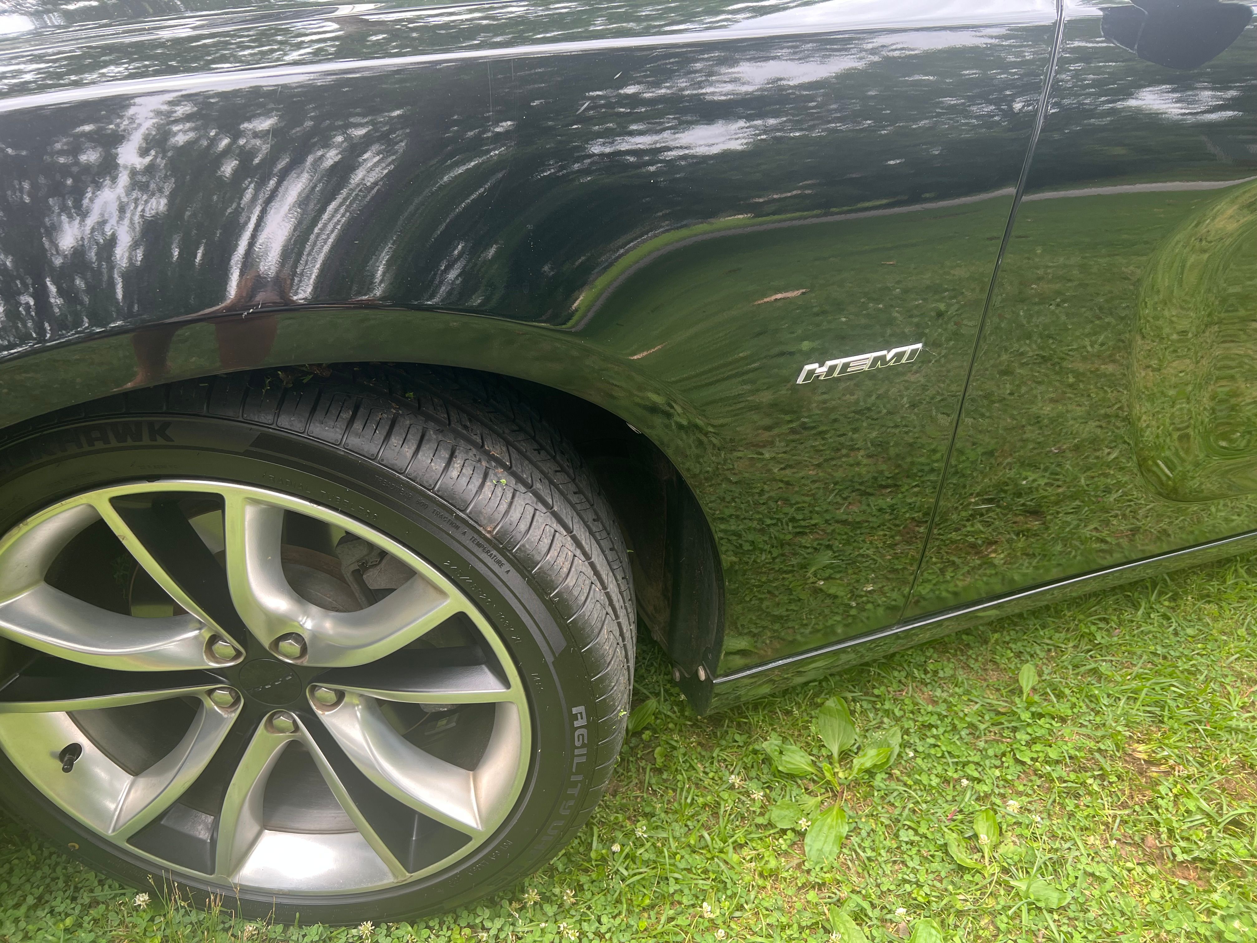 Used 2015 Dodge Charger R/T w/ Plus Group RWD image 12