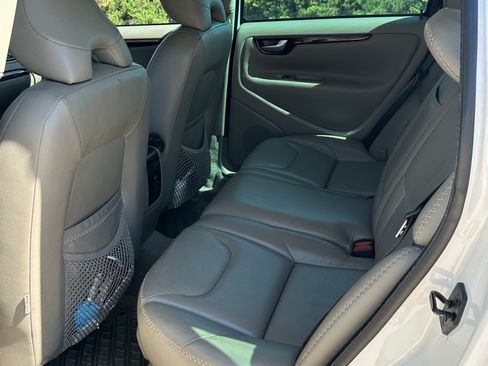 Used 2007 Volvo XC70 AWD/4WD image 23