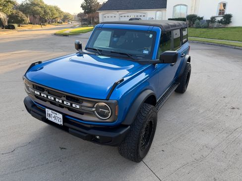 Used 2021 Ford Bronco Big Bend image 9