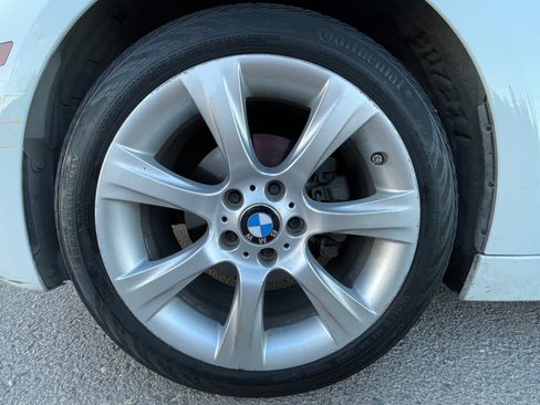 Used 2015 BMW 320i Sedan RWD image 15
