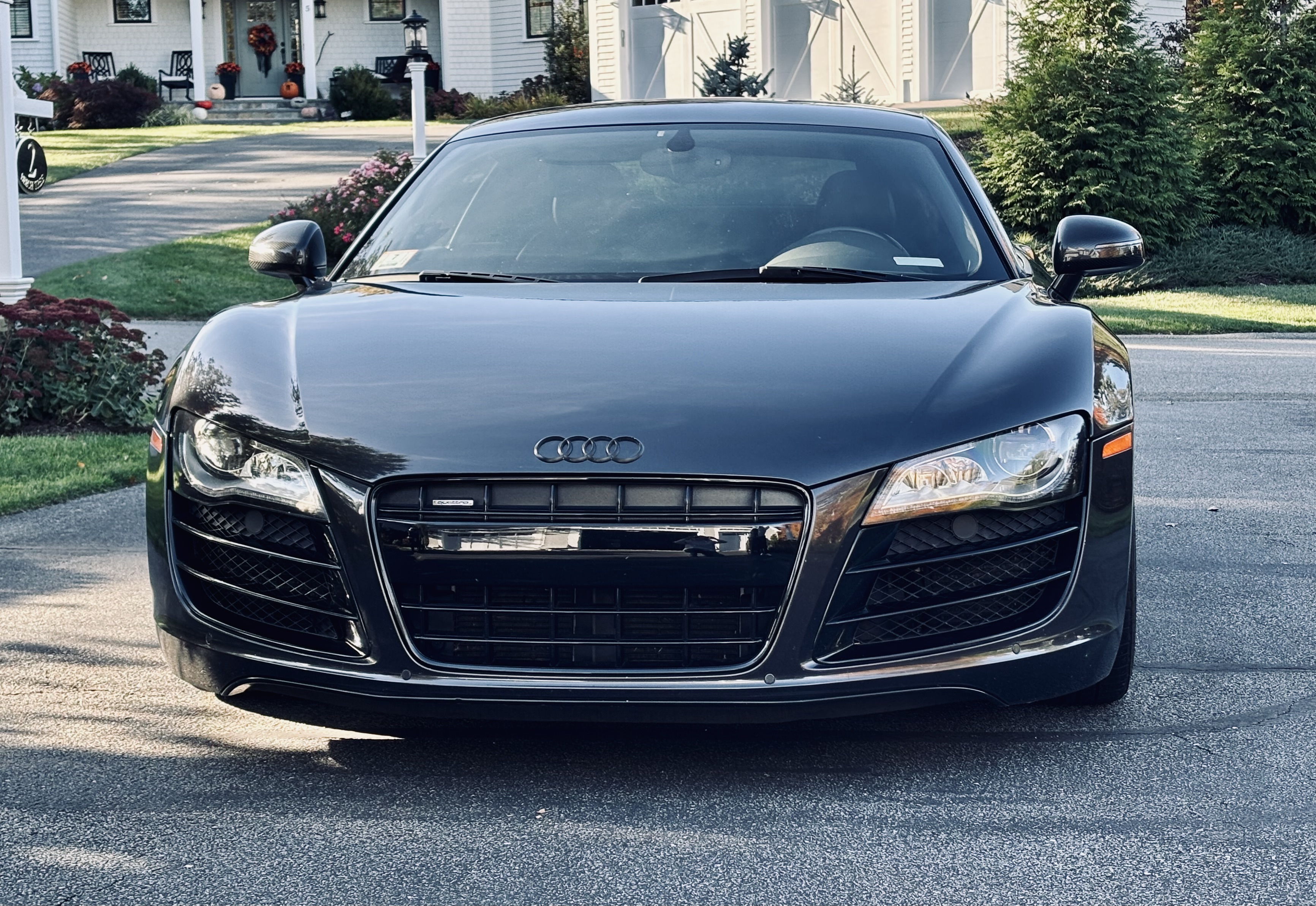 Used 2011 Audi R8 V10 AWD/4WD image 6