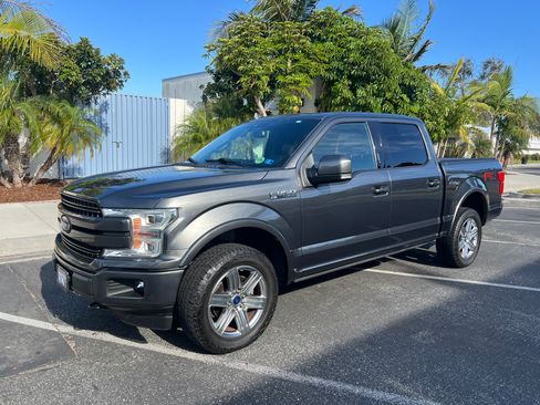 Used 2018 Ford F150 Lariat w/ Equipment Group 502A Luxury AWD/4WD image 5