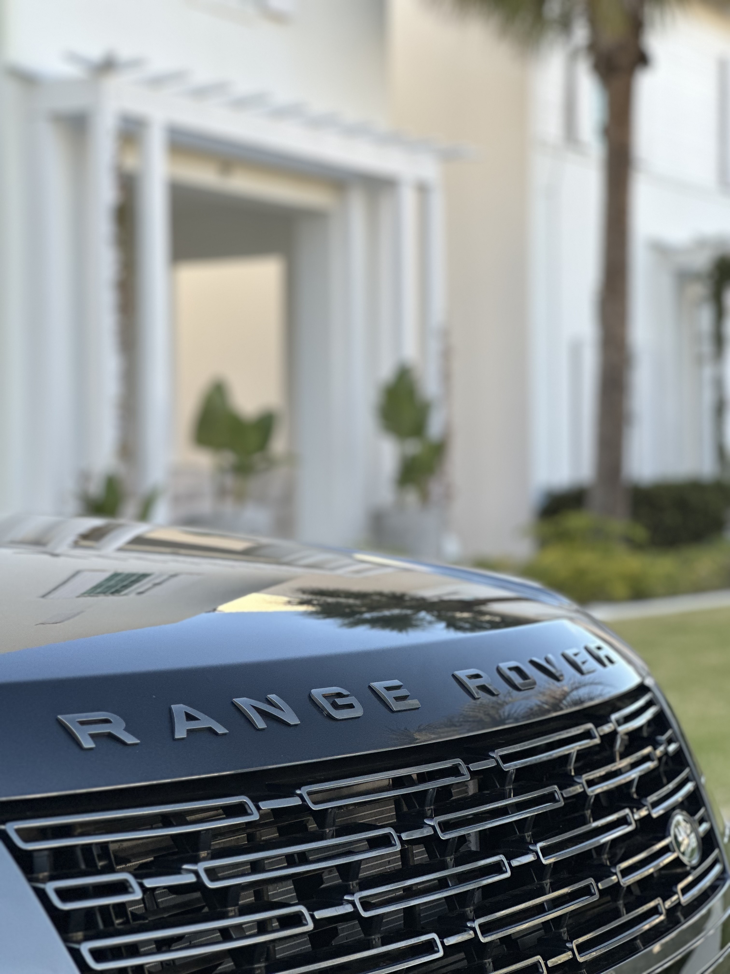 Used 2024 Land Rover Range Rover Long Wheelbase Autobiography AWD/4WD image 12