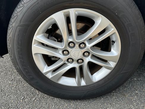 Used 2018 Buick Enclave Premium image 10