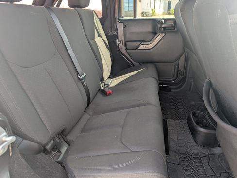 Used 2017 Jeep Wrangler Unlimited Sport w/ Quick Order Package 24S image 9