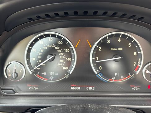 Used 2015 BMW 550i Sedan image 11