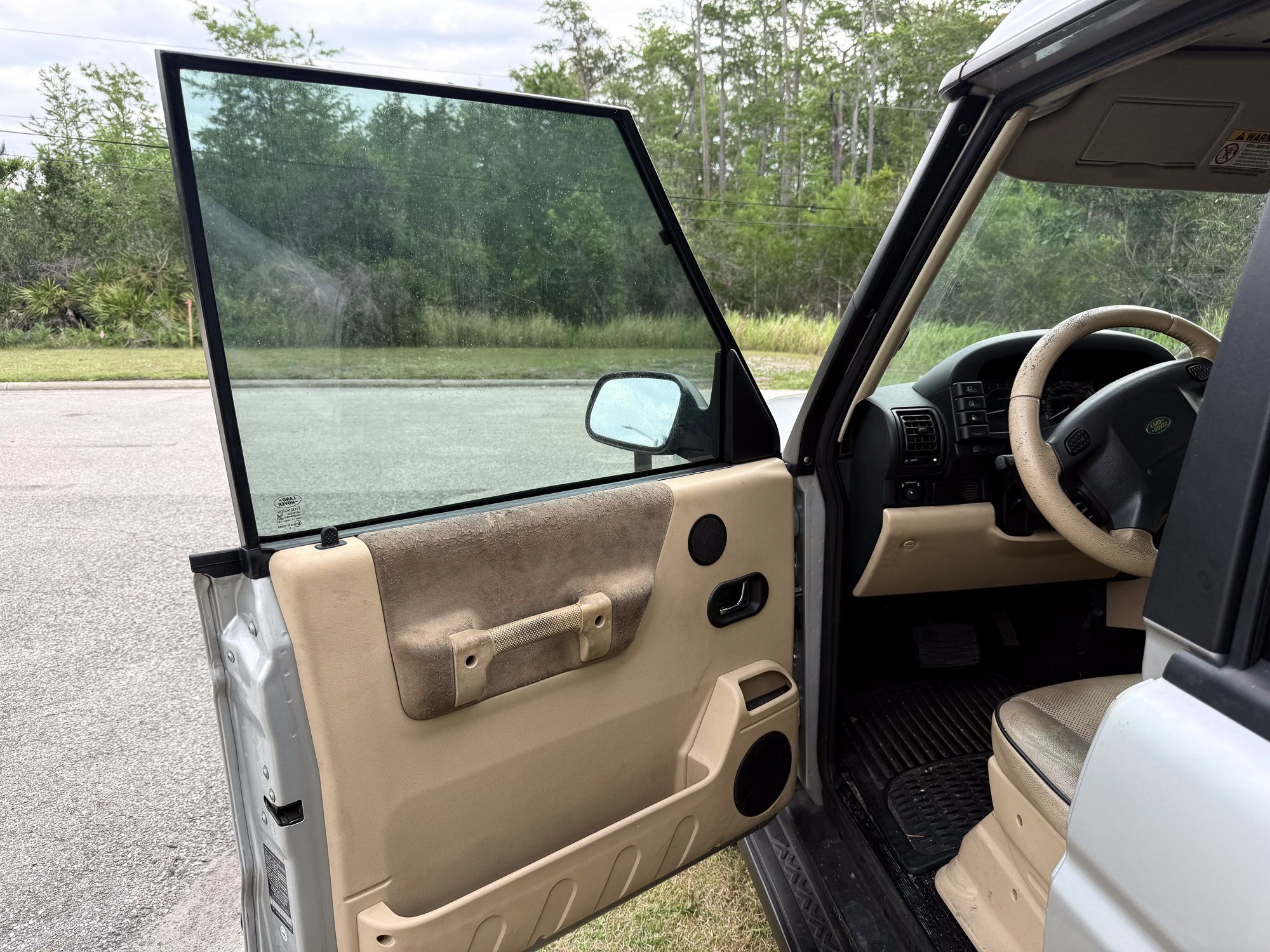 Used 2004 Land Rover Discovery SE AWD/4WD image 23