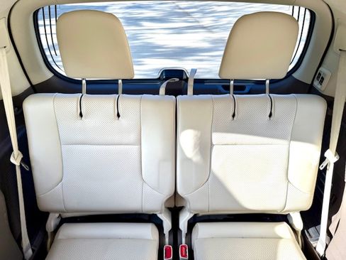 Used 2016 Lexus GX 460 Luxury AWD/4WD image 14