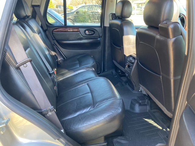 Used 2006 GMC Envoy Denali AWD/4WD image 9
