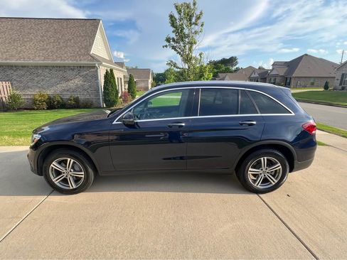 Used 2021 Mercedes-Benz GLC 300 image 1