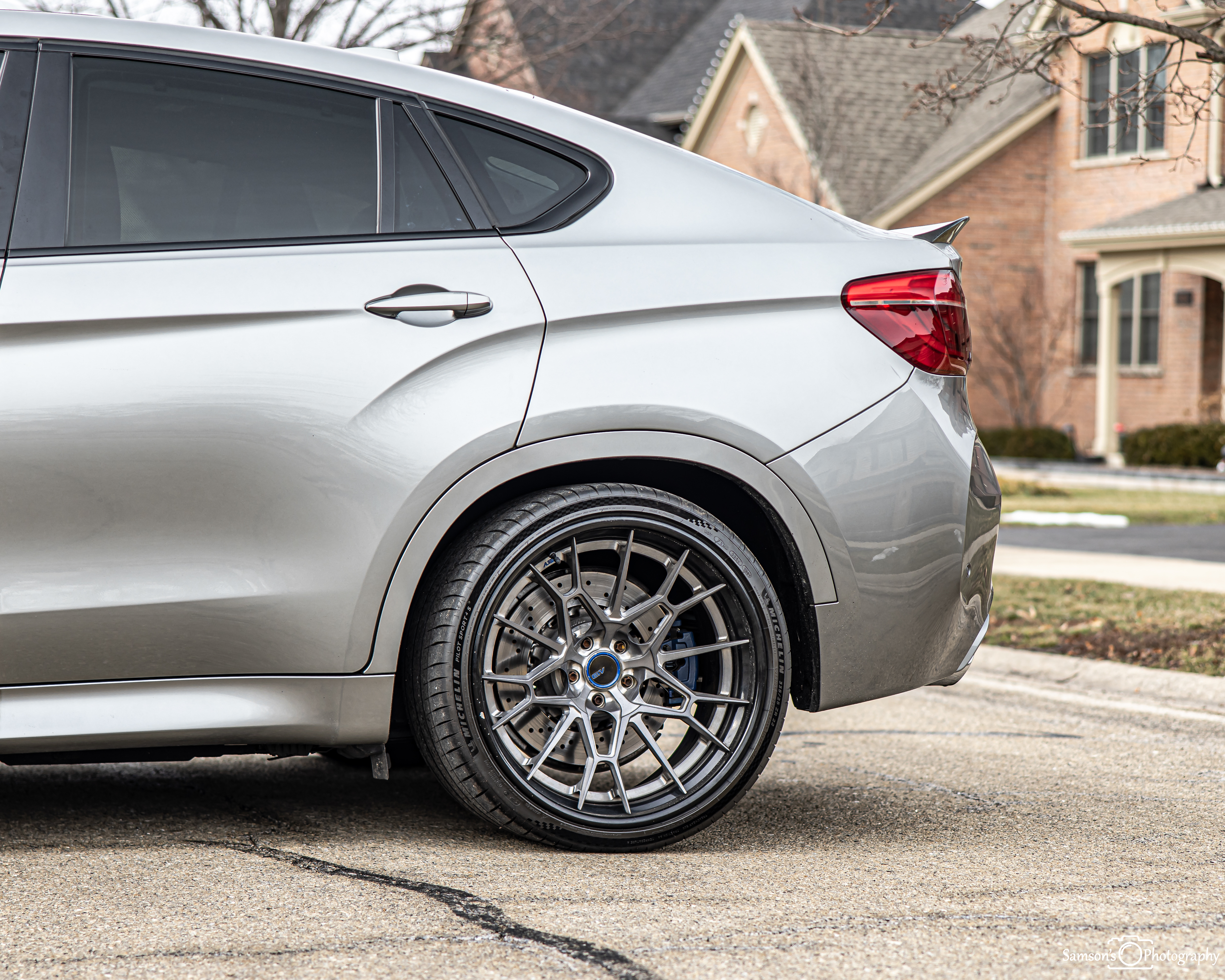 Used 2018 BMW X6 M w/ Executive Package AWD/4WD image 12