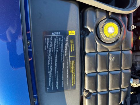 Used 2004 Chevrolet Corvette Z06 w/ Z06 Preferred Equipment Group RWD image 18