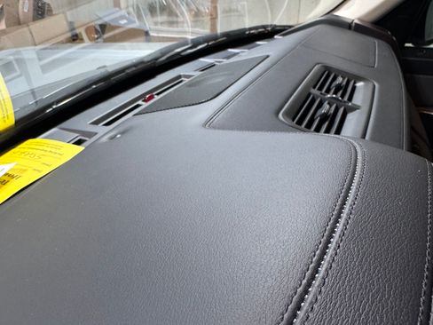 Used 2007 Land Rover Range Rover HSE image 13