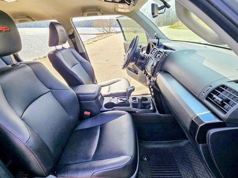 Used 2017 Toyota 4Runner TRD Pro image 12