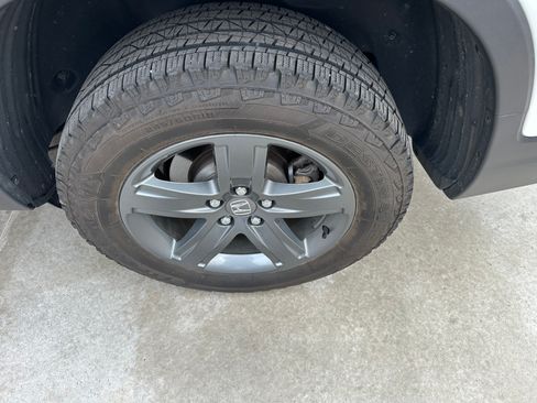 Used 2023 Honda Ridgeline RTL-E image 10