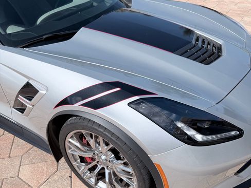 Used 2019 Chevrolet Corvette Grand Sport image 9