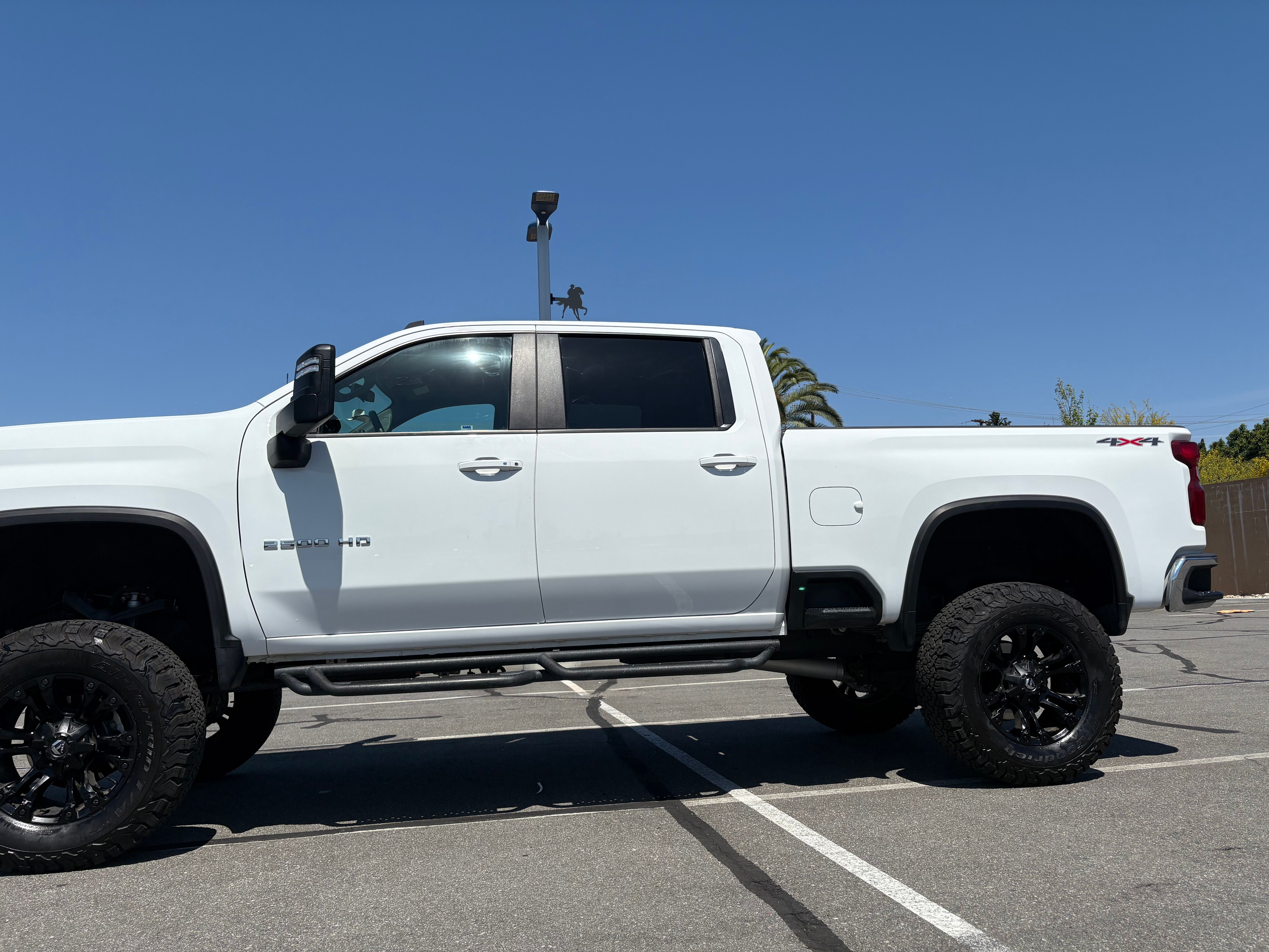 Used 2022 Chevrolet Silverado 2500 LT w/ Convenience Package AWD/4WD image 22