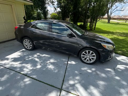 Used 2014 Chevrolet Malibu LT FWD image 4