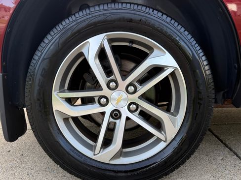 Used 2016 Chevrolet Equinox LTZ w/ Enhanced Convenience Package AWD/4WD image 24