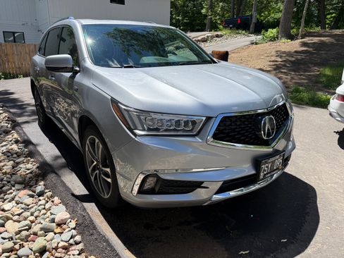 Used 2017 Acura MDX Sport Hybrid w/ Advance Pkg AWD/4WD image 9