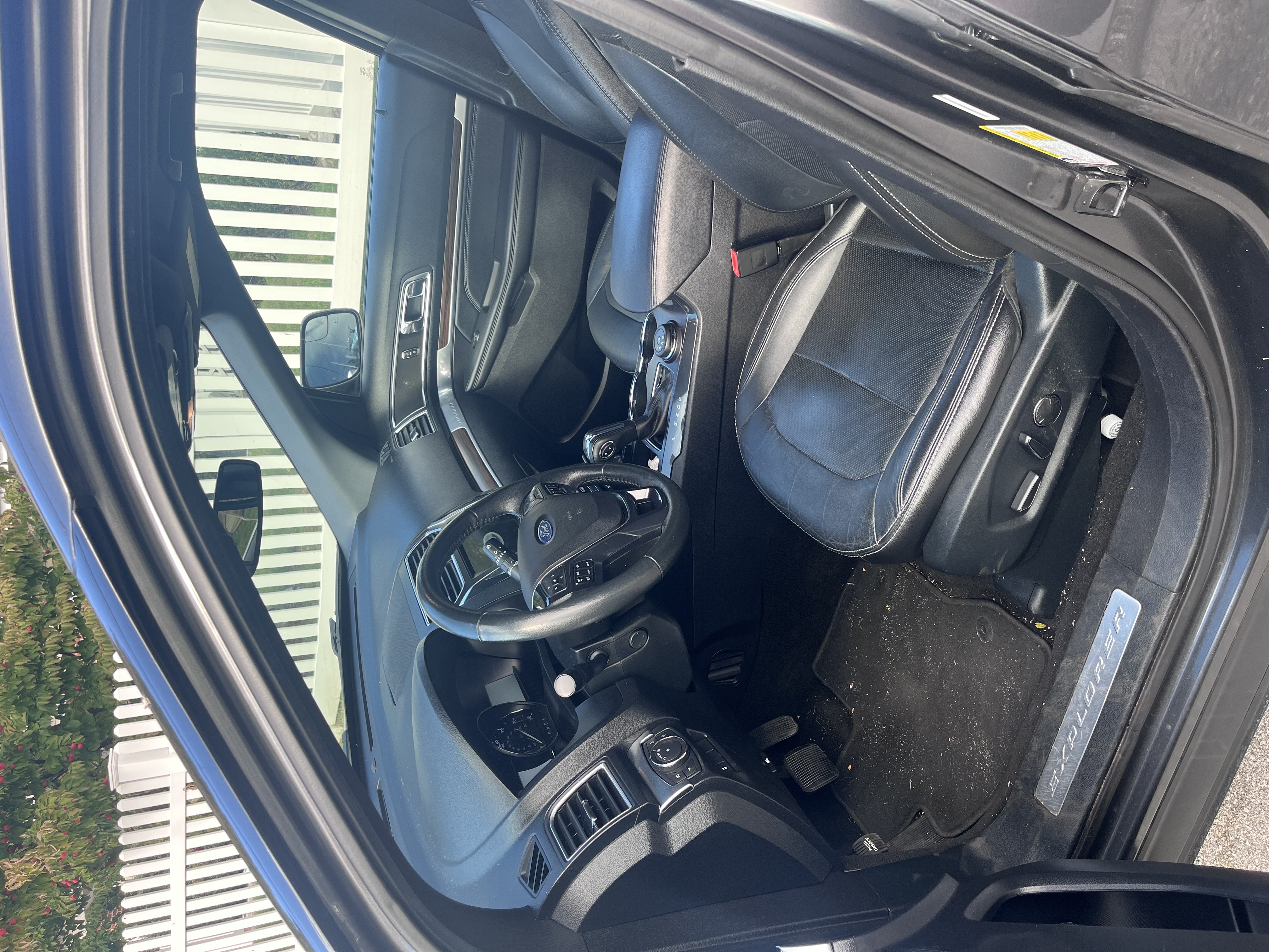 Used 2018 Ford Explorer Limited AWD/4WD image 18