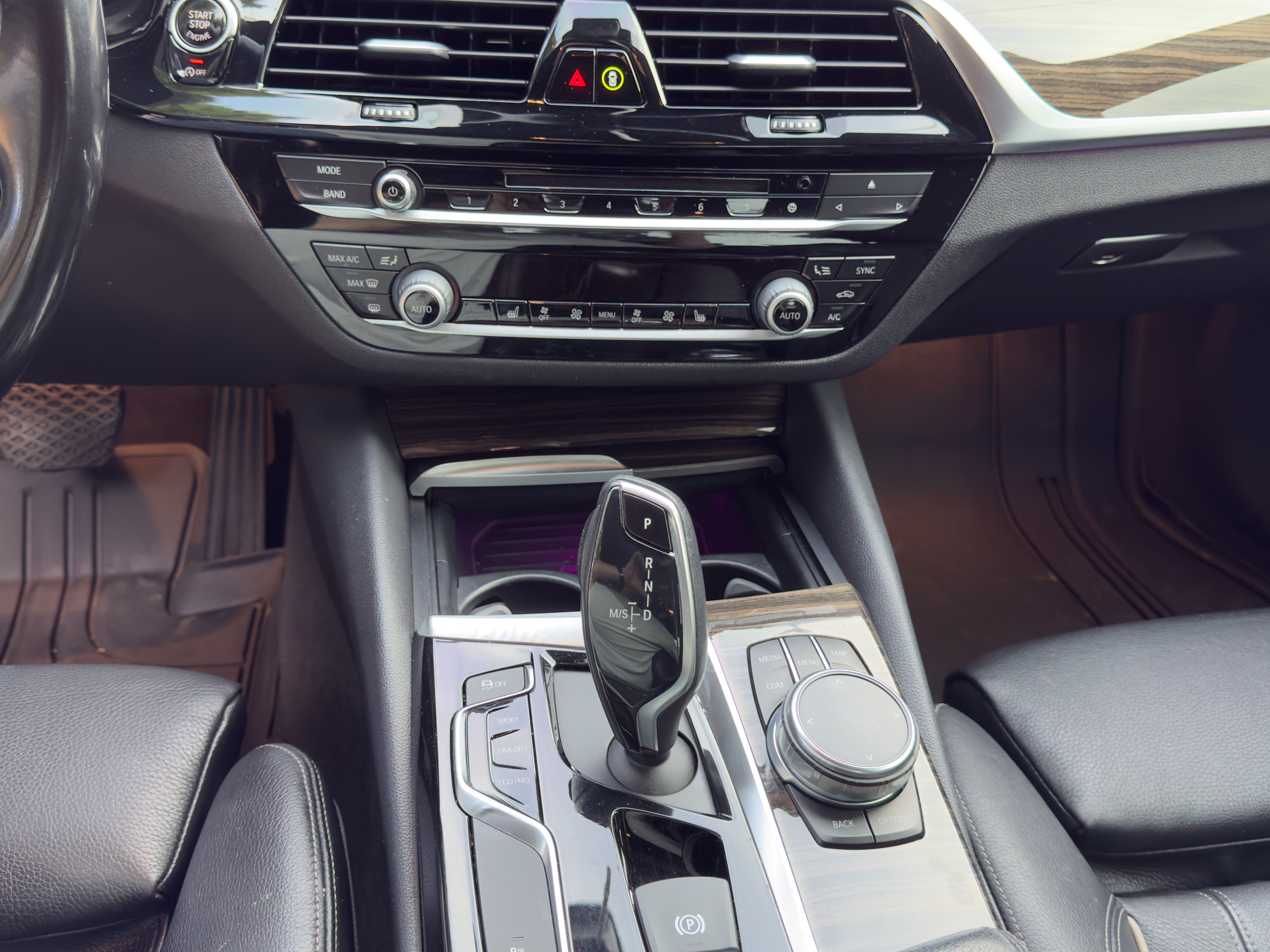 Used 2018 BMW 530i RWD image 13