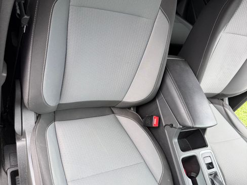Used 2018 Ford Escape SE FWD image 22