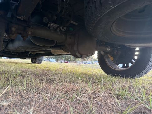 Used 2014 Ford F150 Platinum image 17