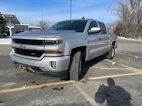 Used 2018 Chevrolet Silverado 1500 LT w/ All Star Edition image 1