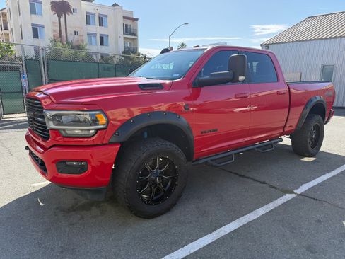 Used 2020 RAM 2500 Laramie w/ Night Edition AWD/4WD image 5