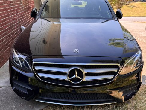 Used 2018 Mercedes-Benz E 300 image 4