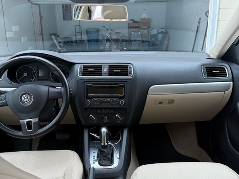Used 2014 Volkswagen Jetta SE image 19