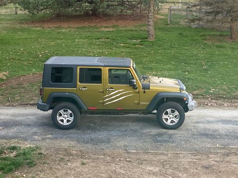 Used 2008 Jeep Wrangler Unlimited X image 1