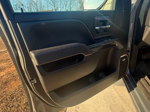 Used 2017 GMC Sierra 1500 SLT image 9