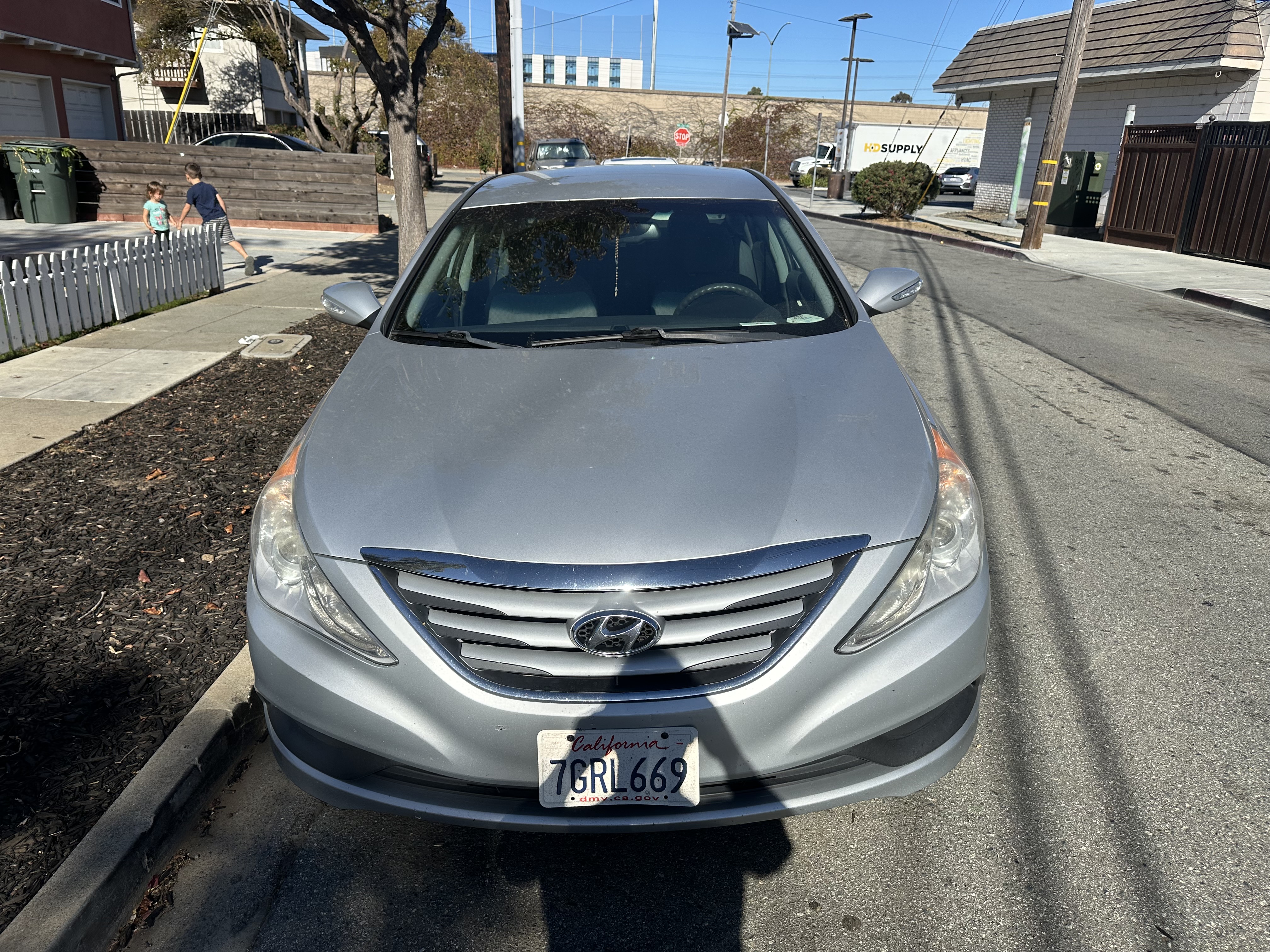 Used 2014 Hyundai Sonata GLS w/ Popular Equipment Group 2 FWD image 2