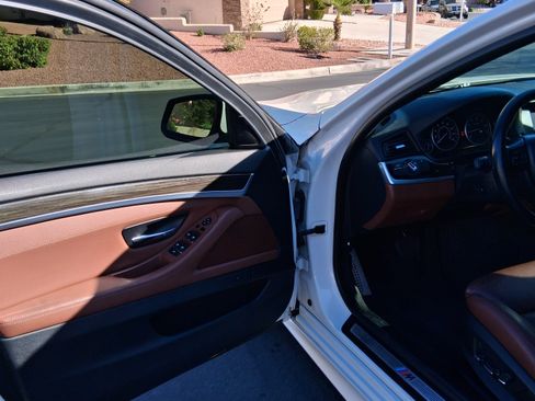 Used 2012 BMW 528i 528i Sedan 4D image 15