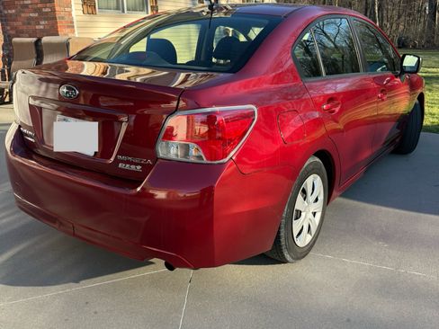 Used 2014 Subaru Impreza 2.0i image 5